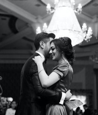 alvin-mahmudov-vumddpnxtsg-unsplash